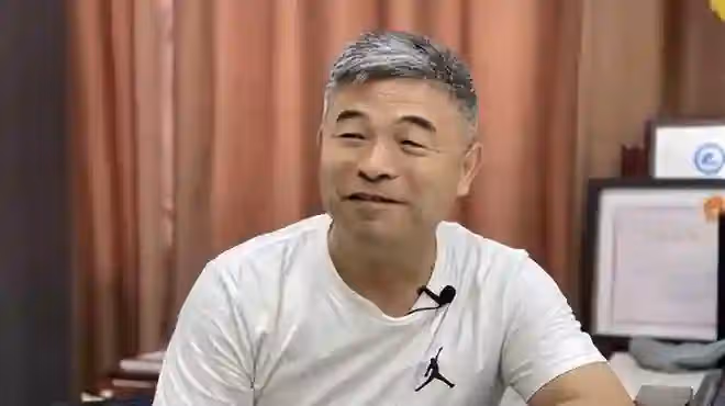 《失孤》原型郭剛堂兒子結婚,父子舉止生分,三個兒子長相全曝光