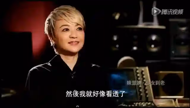 一曲稱霸歌壇！女歌手當紅「被生父逼赴美留學」回歸變落魄　三段情皆無果「57歲仍充滿感激