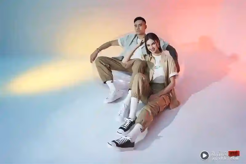春夏穿搭沒煩惱!是誰住在深海的大鳳梨里?海綿寶寶潮流定番逗趣登台