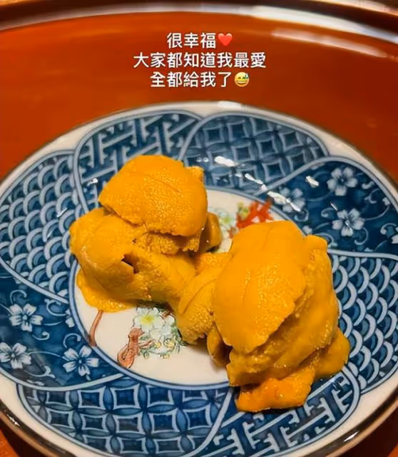 44歲吳佩慈罕見露面，素裝出席改變很大，和范瑋琪一起為閨蜜慶生