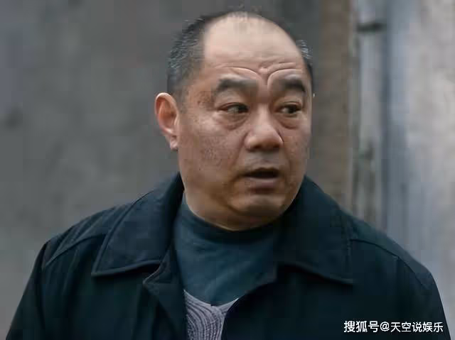 《他是誰》五位嫌疑人，三人已洗脫嫌疑，最後兩個誰才是真兇？