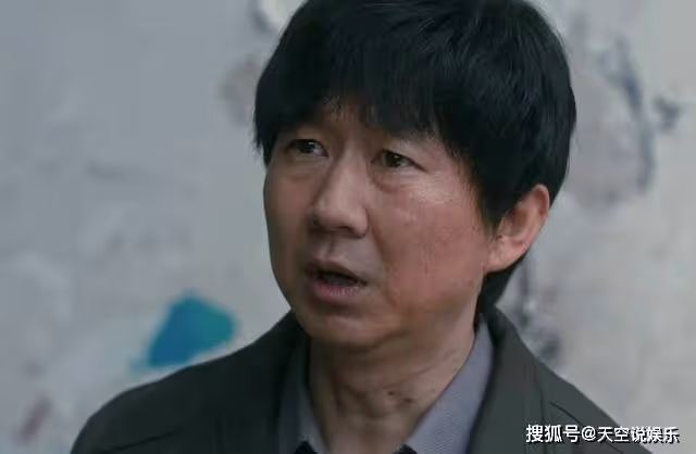 《他是誰》五位嫌疑人，三人已洗脫嫌疑，最後兩個誰才是真兇？