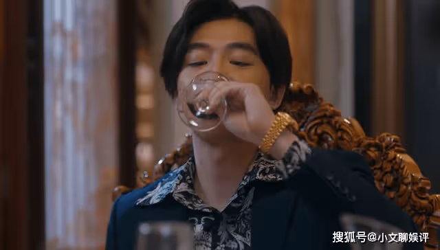 《他是誰》一個妹妹換一個項目，趙世傑的試探，詐出了聶寶華的軟肋