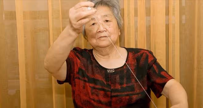 兒媳養了婆婆6年，老房子拆遷婆婆說沒資格，兒媳：趕緊滾出我家