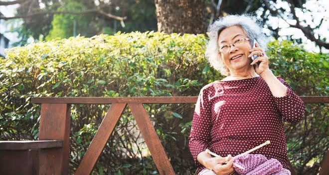 兒媳養了婆婆6年，老房子拆遷婆婆說沒資格，兒媳：趕緊滾出我家