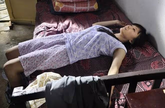 「兒媳婦是我的情人!」禽獸父親不僅霸占兒媳,還將妻兒趕出家門