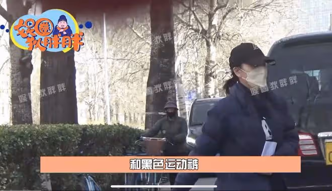 44歲陳好身體引擔憂!低調現身醫院開藥,女兒陪同顏值似富豪爸爸