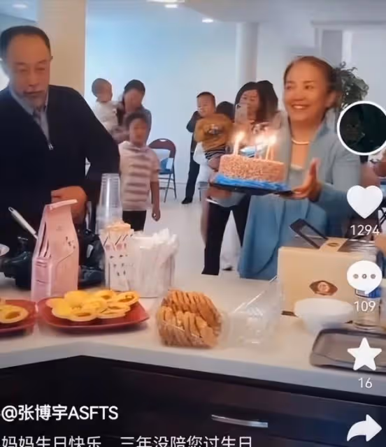 祝美國生日快樂,發文悼念安倍,呂麗萍晚節不保?