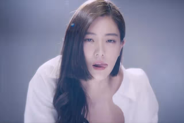 韓國「第一美腿」從潛規則到嫁富豪，她靠什麼逆襲上位？