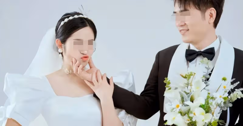 離婚後，半夜看到前夫發的朋友圈，我才明白輸的人原來是我