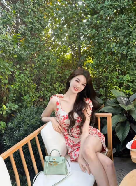 修成正果？黃曉明帶葉珂參加家宴，女方已見過黃曉明的父母和外婆