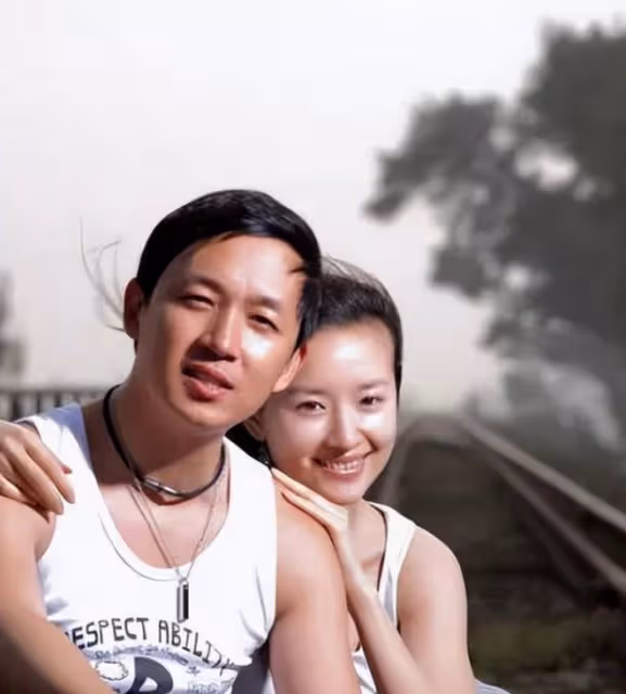 王大治自傳電影開機，或將與董潔的往事加入，男配長相酷似潘粵明