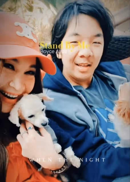 溫碧霞攜養子出遊，13歲養子滿臉痘鬍子拉碴，網友惡評致關閉評論