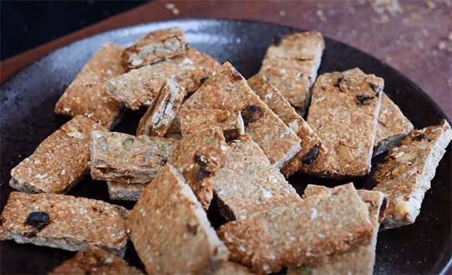減肥期間這樣吃燕麥片，加2根香蕉，無糖無油又頂飽，好吃還掉秤