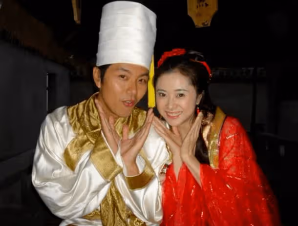 TVB男星稱藝人太太性格粗心，重提獲獎時講錯一句話：沖昏頭腦
