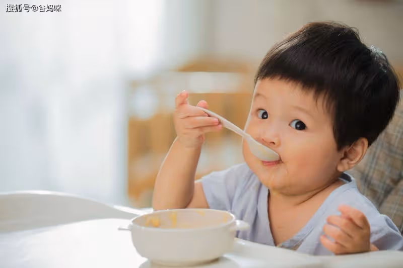 不想再經歷「喂飯大戰」?手指食物快給寶寶準備起來!