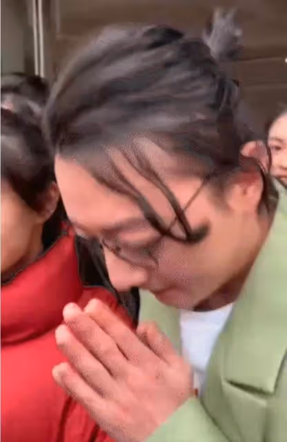 《狂飆》「反派」進校園被瘋狂追捧，配角們的爭議行為該叫停了？