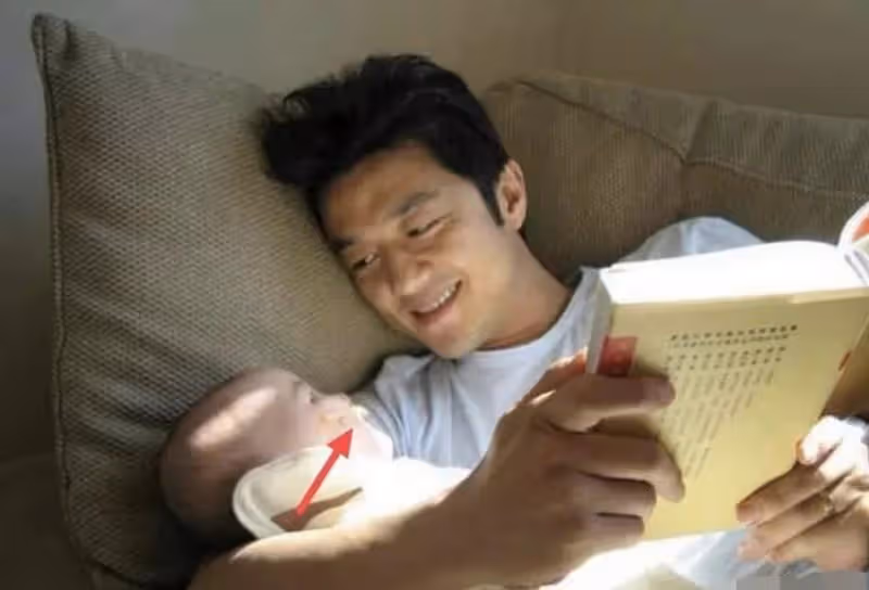 李嫣學費一年幾百萬,李夏學費一月3k,不是李亞鵬偏心,差別在媽