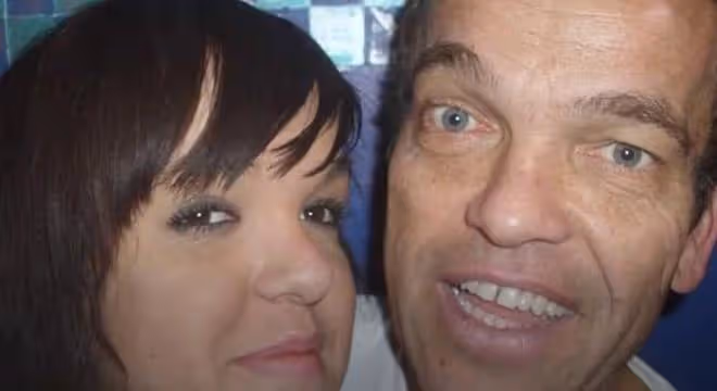 哈利波特男星猝死,享年56歲,昏倒在車站被判定腦死亡