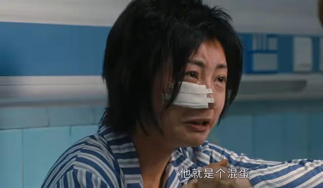 他是誰：聶小雨頻頻出格，衛國平人設崩塌，兩人的感情戲越來越扯