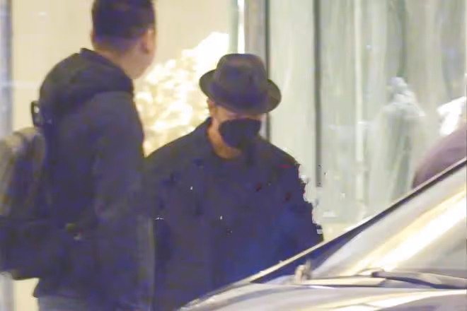 68歲張國立攜妻與宋丹丹聚餐，鄧婕年輕富態，62歲宋丹丹精神奕奕