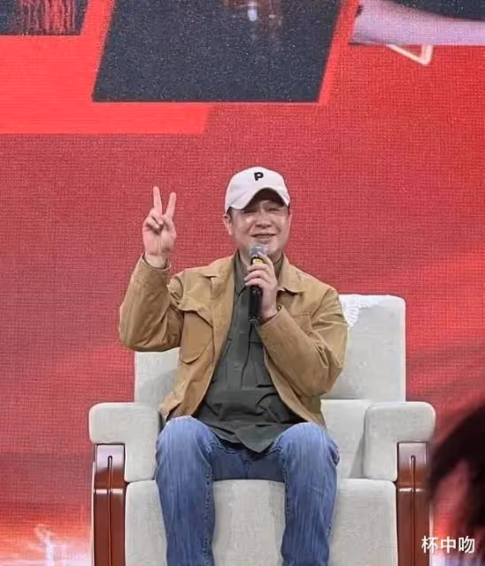 「高啟盛」蘇小玎剛紅就膨脹?直播帶貨不尊重女性,董璇之前怎麼看上他了...