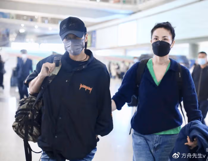 李亞鵬解釋小女兒李夏名字由來,曾在夢裡喊出,網友:王菲小時候姓夏