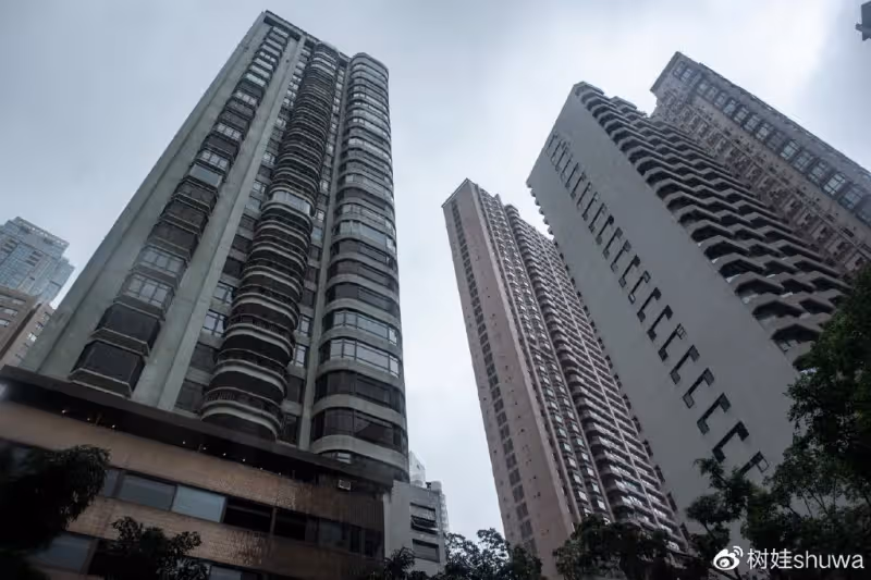 李兆基山頂大宅落成三年仍未入伙,已成香港最貴豪宅,月租202萬