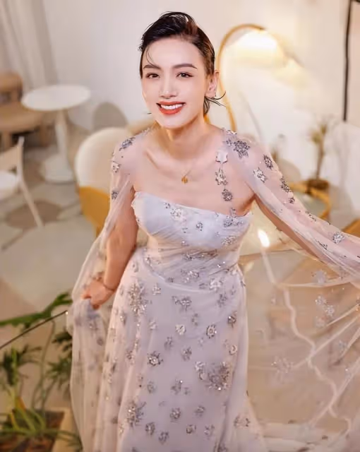 港媒曝李曉峰懷孕2個月，劉愷威父親回應：期待好消息！