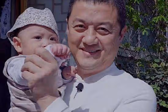 李亞鵬曬近照大談未來三年計劃，網友：接受不了帥哥變大叔