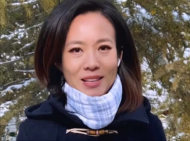 《新聞聯播》美女主播寶曉峰，45歲仍未婚單身，情系家鄉內蒙古