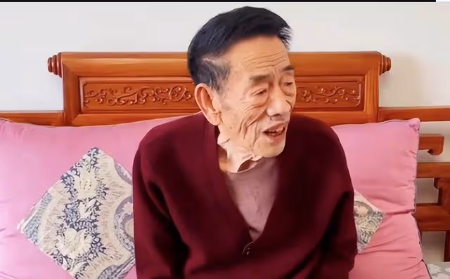 人老心不老!92歲楊少華想找老伴兒,妻子去世20年仍保持單身