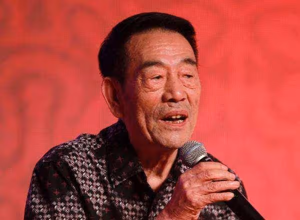 人老心不老!92歲楊少華想找老伴兒,妻子去世20年仍保持單身