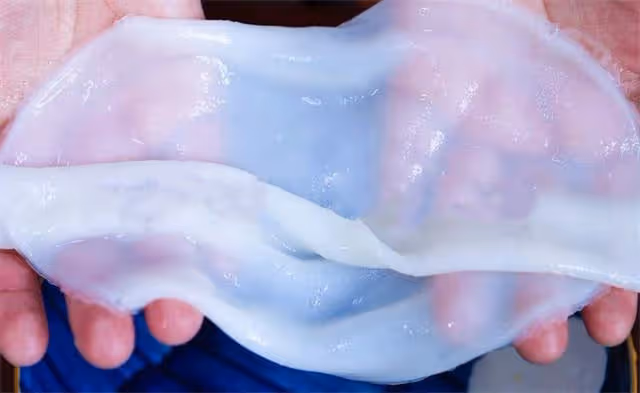 蒸涼皮拉皮容易斷裂？原來少加了這3樣食材，像皮筋一樣透亮勁道