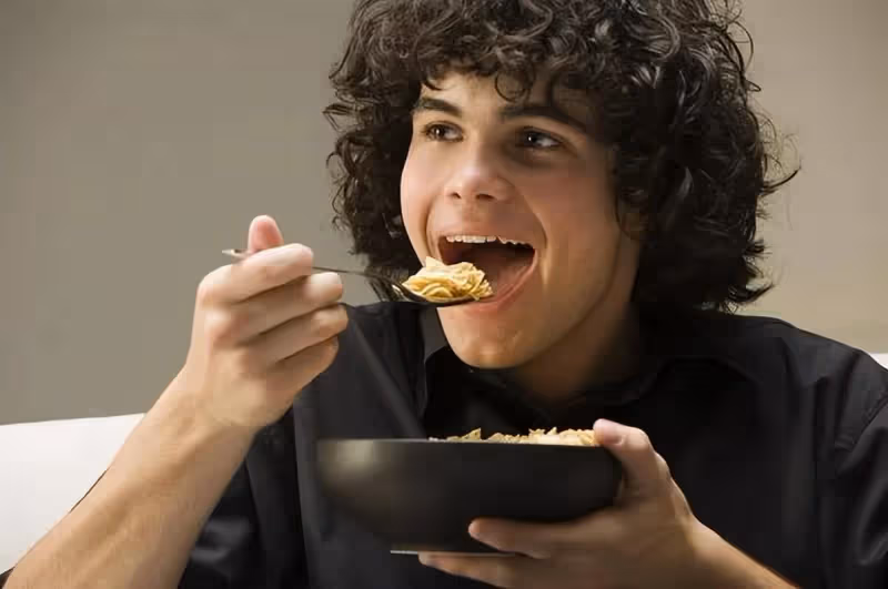 長期不吃晚飯的人,最後會怎麼樣?提醒:這三類人,最好戒掉晚餐