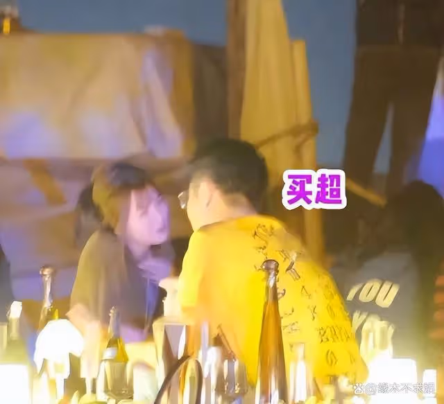 張嘉倪官宣離婚!曝兩人已完成離婚手續,現在分割財產和爭撫養權