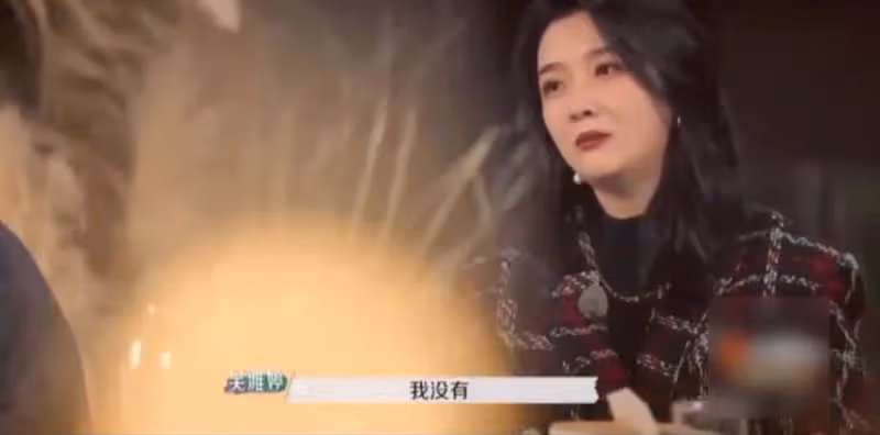 張柏芝兒子終於長大!近照曝光全網震驚:「難怪謝霆鋒看不上你?