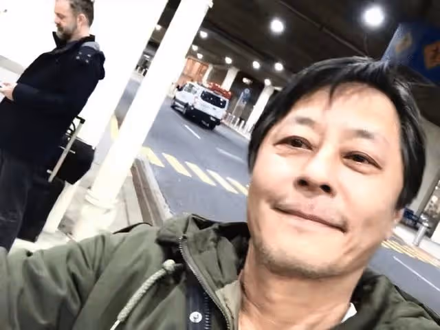 息影5年!60歲台灣天王「罕現身街頭」判若兩人近況曝 歷經2段婚姻「被爆擁新歡富婆」生活超愜意