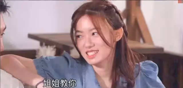 TVB小花因上學欠債200萬變負資產,表演浮誇遭網友吐槽演技差