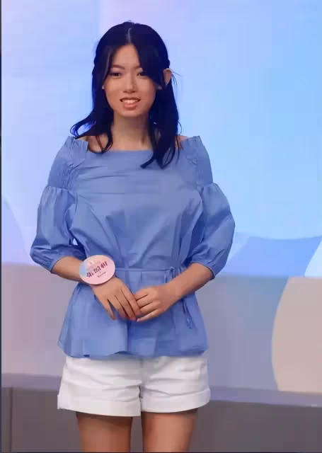 TVB小花因上學欠債200萬變負資產,表演浮誇遭網友吐槽演技差