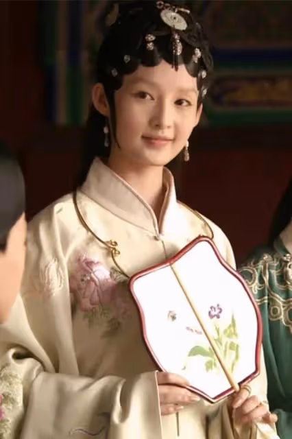 內娛最蠢的女明星——傻白甜教主李泌