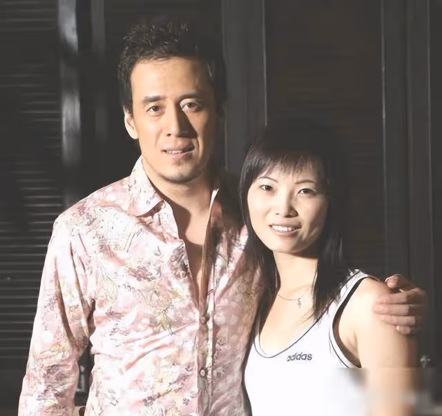 歌手楊坤:做北漂8年搬55次家,沒錢生活只能賣掉女友金項鍊