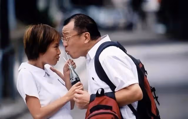 朱茵:擁有可以與彭丹一較高下的身材,可惜隱藏太深