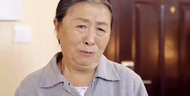 婆婆撿來棄嬰,兒媳看棄嬰像丈夫鬧離婚,結果兒媳突然懷孕遭打臉