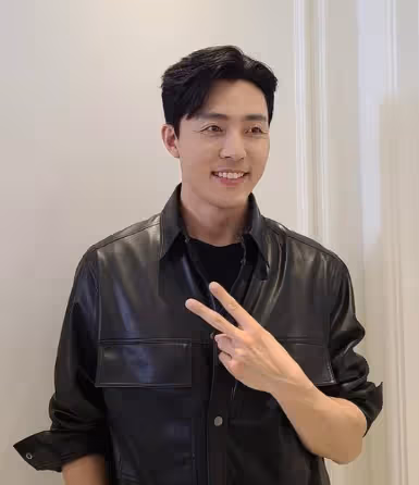 《黑暗榮耀》李茂生下戲後不可怕,是超寵妻的暖男丈夫