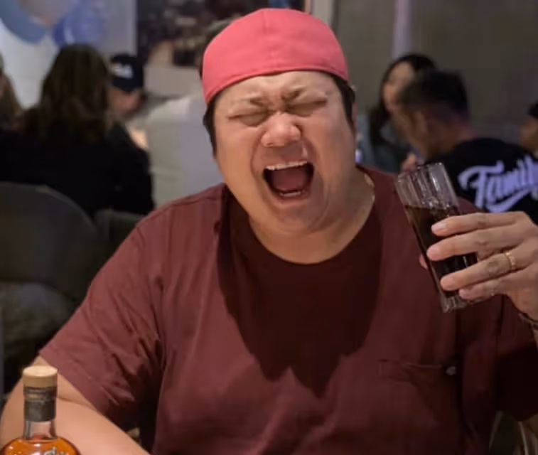41歲男星妻子曝奇葩姑嫂關係,老公姐姐跟自己搶孩子,要帶去美國