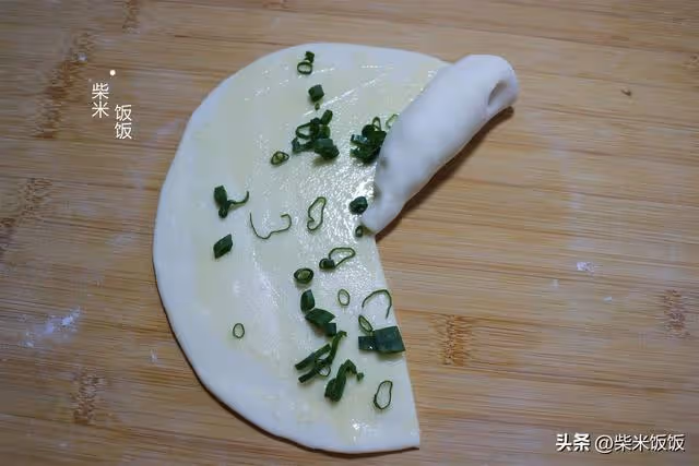 反覆做了很多次的餅，柔軟多層，涼了也不硬，好做更好吃