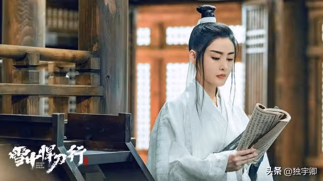 3•21東航空難一周年,可還曾記得《中國機長》背後的空姐女神