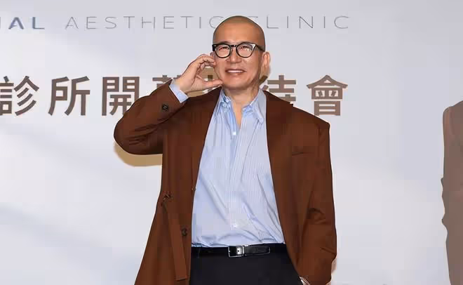 大s具俊曄狂撒狗糧，汪小菲化身事業狂，現身深圳峰會霸氣演講