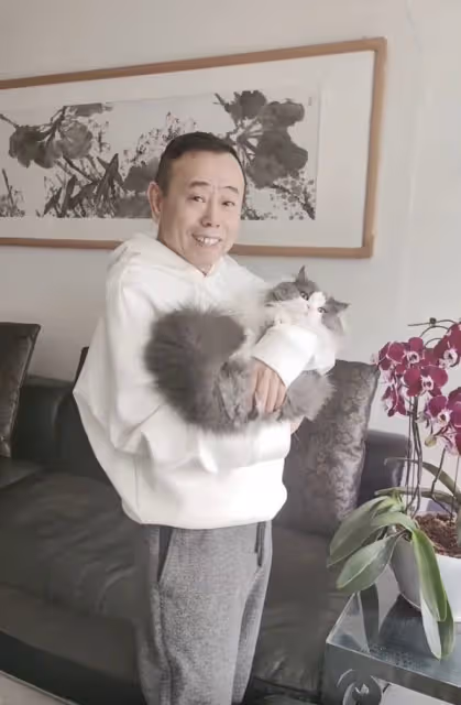 潘長江闢謠移民傳言!稱根就在這哪也不去,此前賣假酒被全網抵制